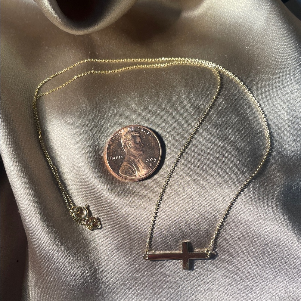 Solid 14k Sideways Cross Necklace 17” - Picture 2 of 3